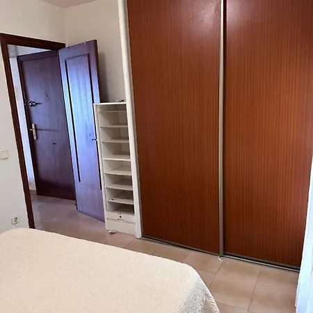 Residencia Guardemar アパート *